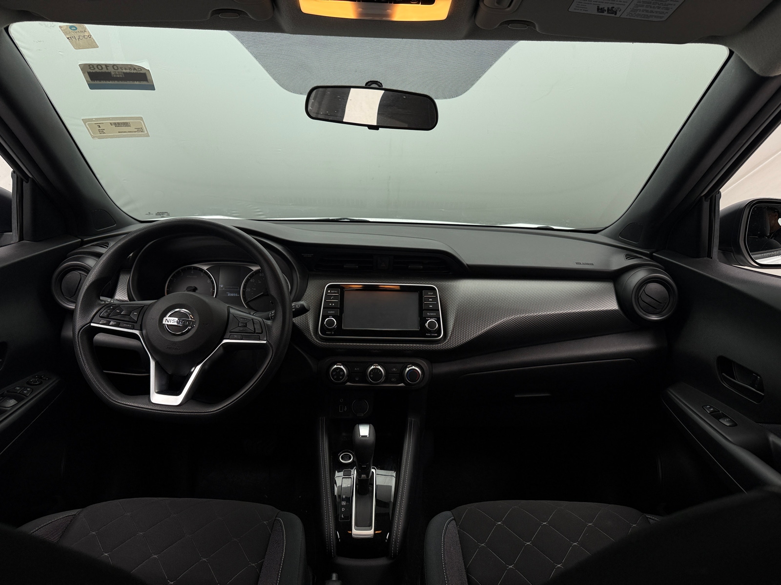 Thumbnail: 2019 Nissan Kicks - 3