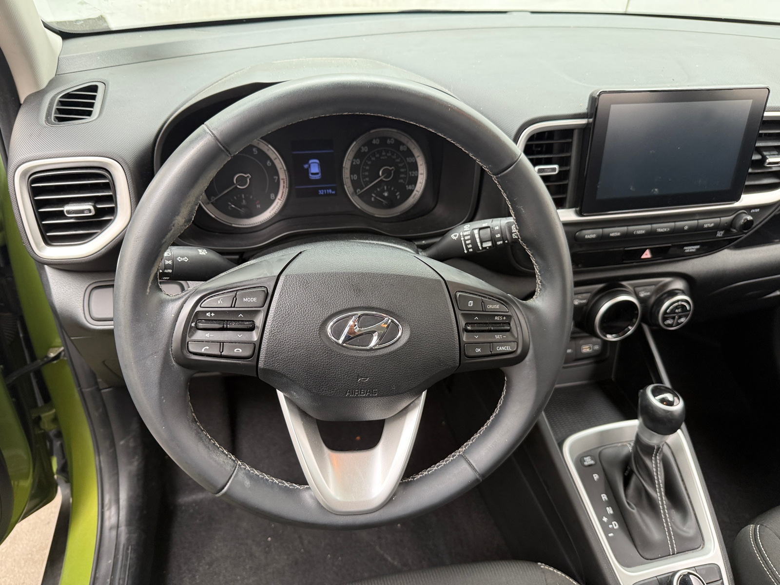 Thumbnail: 2022 Hyundai Venue - 5