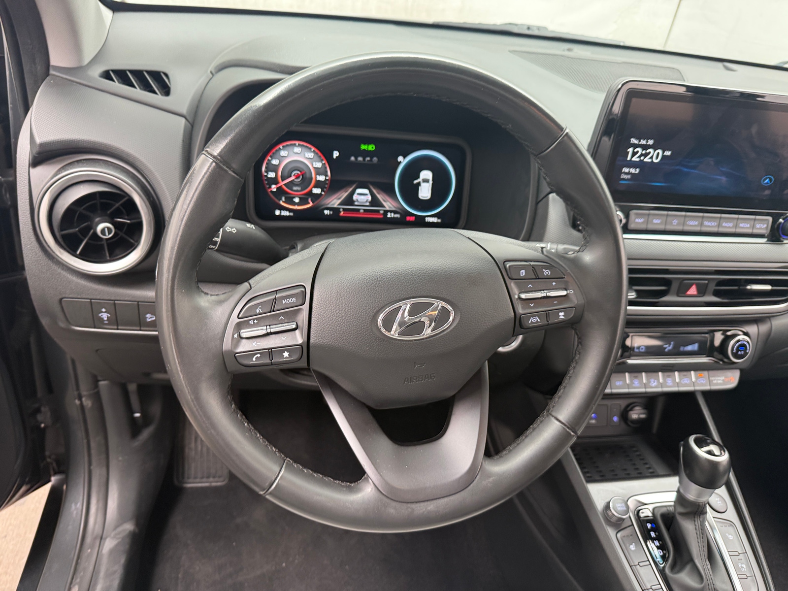 Thumbnail: 2023 Hyundai Kona - 4