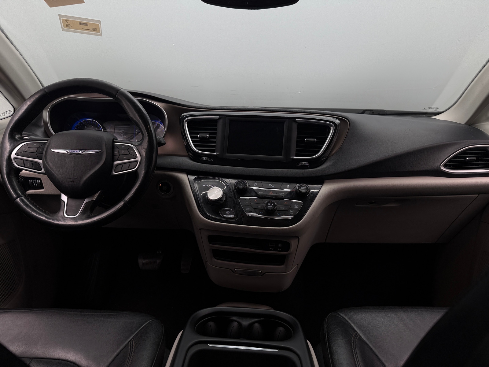 Thumbnail: 2019 Chrysler Pacifica - 2