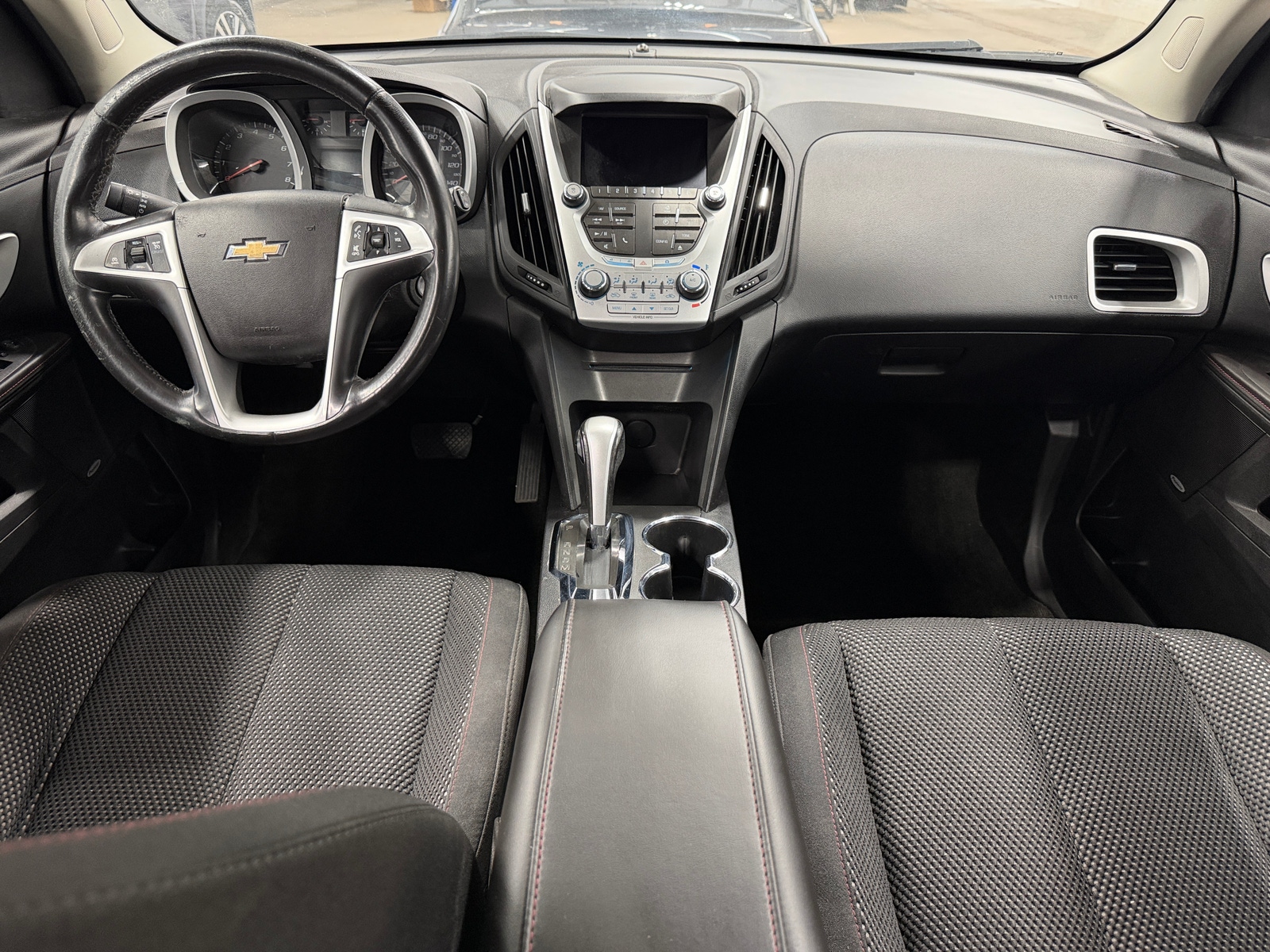 Thumbnail: 2015 Chevrolet Equinox - 3