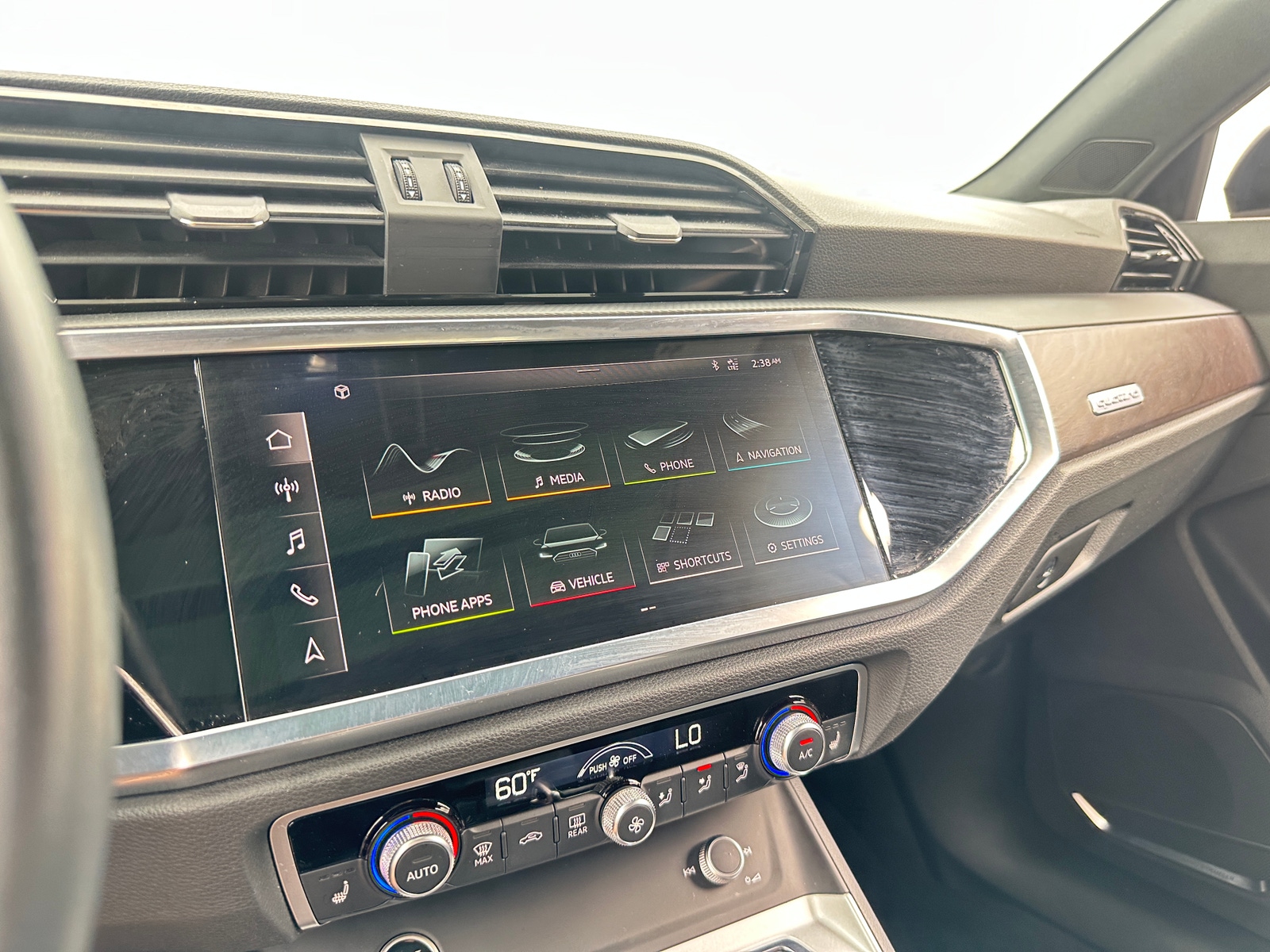 Thumbnail: 2021 Audi Q3 - 3