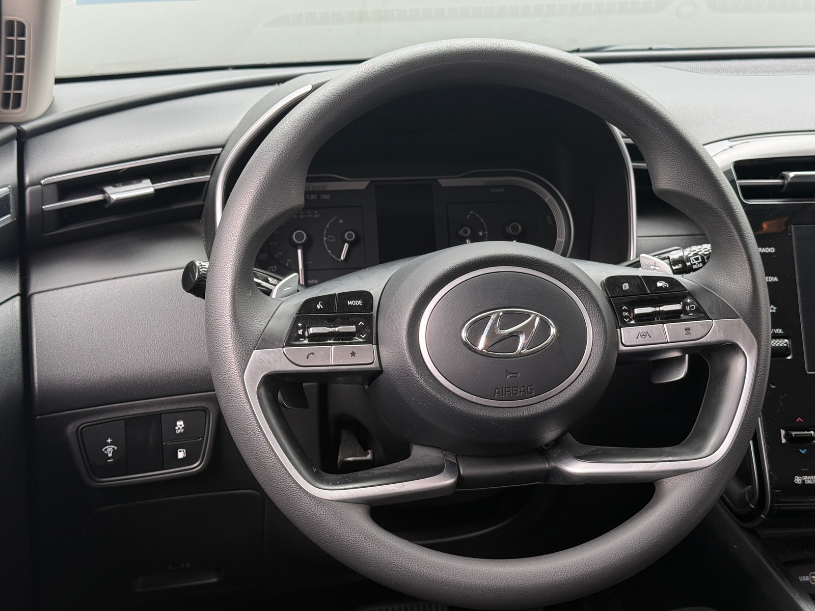 Thumbnail: 2022 Hyundai Tucson - 5