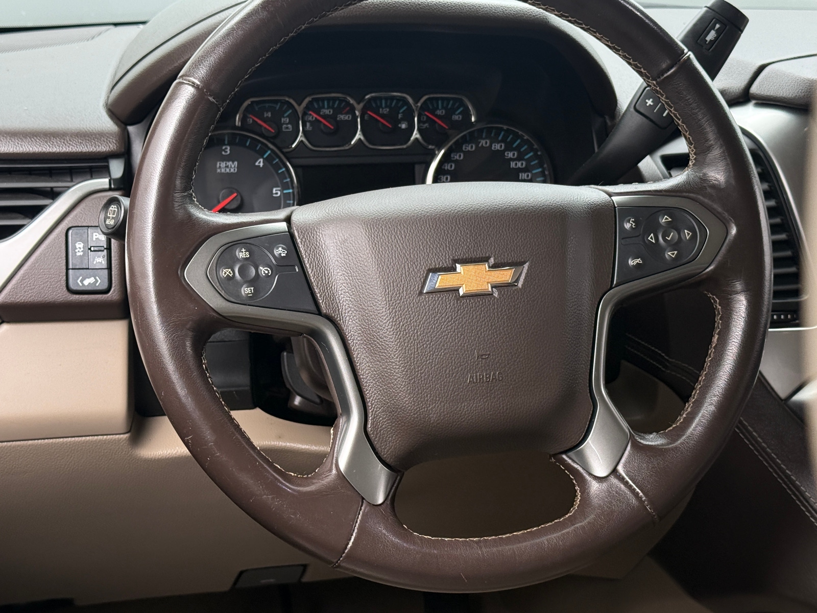 Thumbnail: 2019 Chevrolet Tahoe - 4