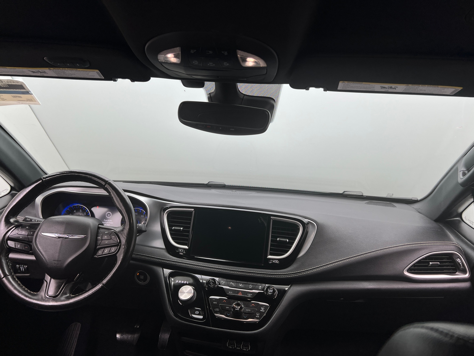 Thumbnail: 2021 Chrysler Pacifica - 2