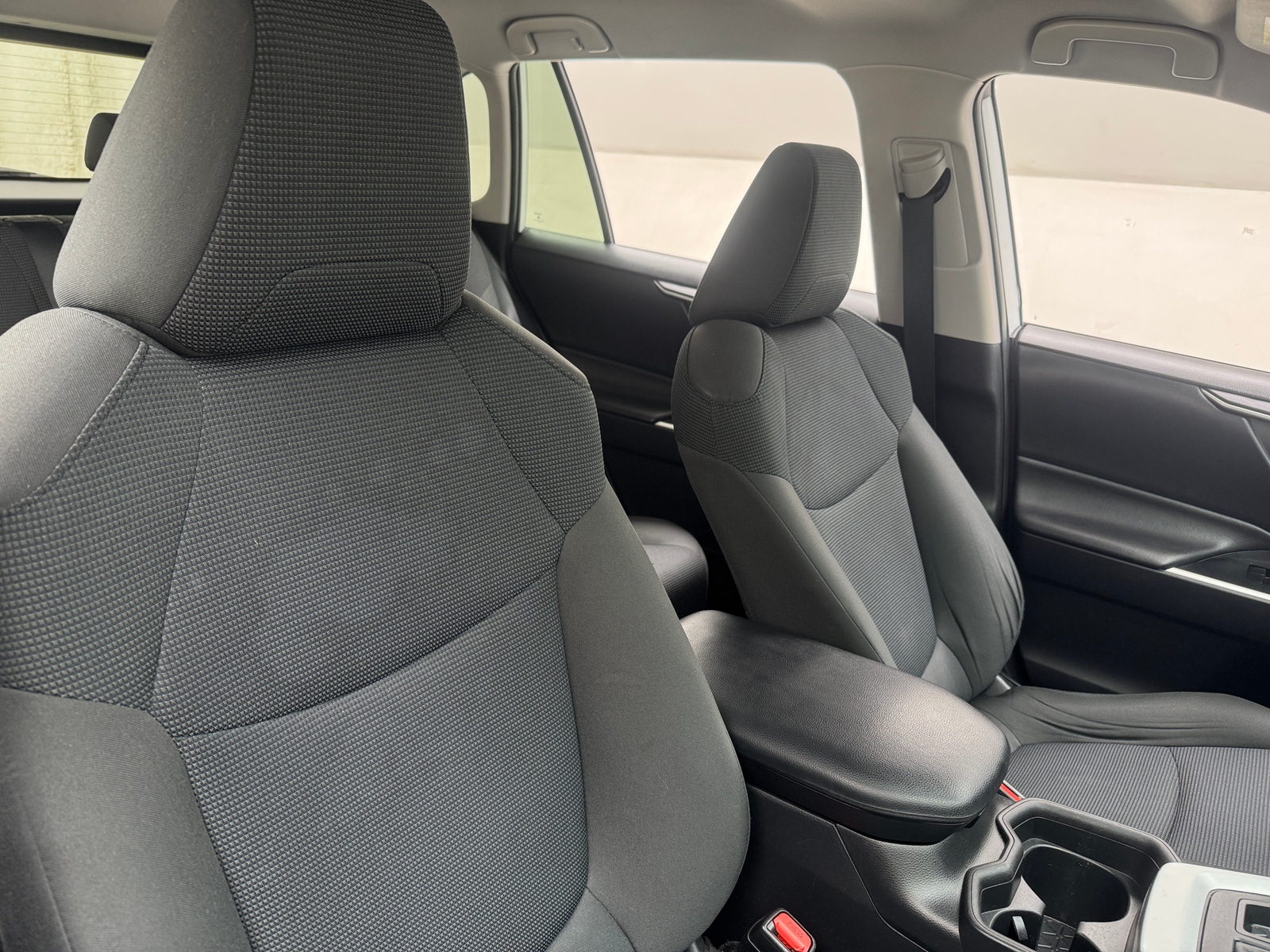 Thumbnail: 2021 Toyota RAV4 - 2