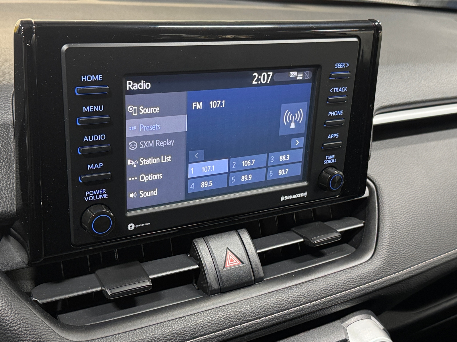 Thumbnail: 2021 Toyota RAV4 - 4