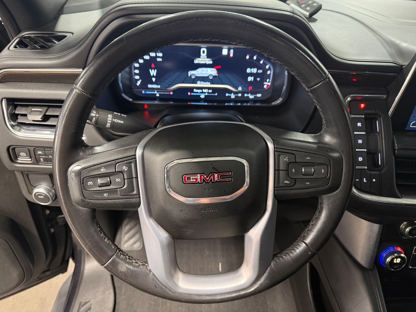 Thumbnail: 2023 GMC Yukon - 5