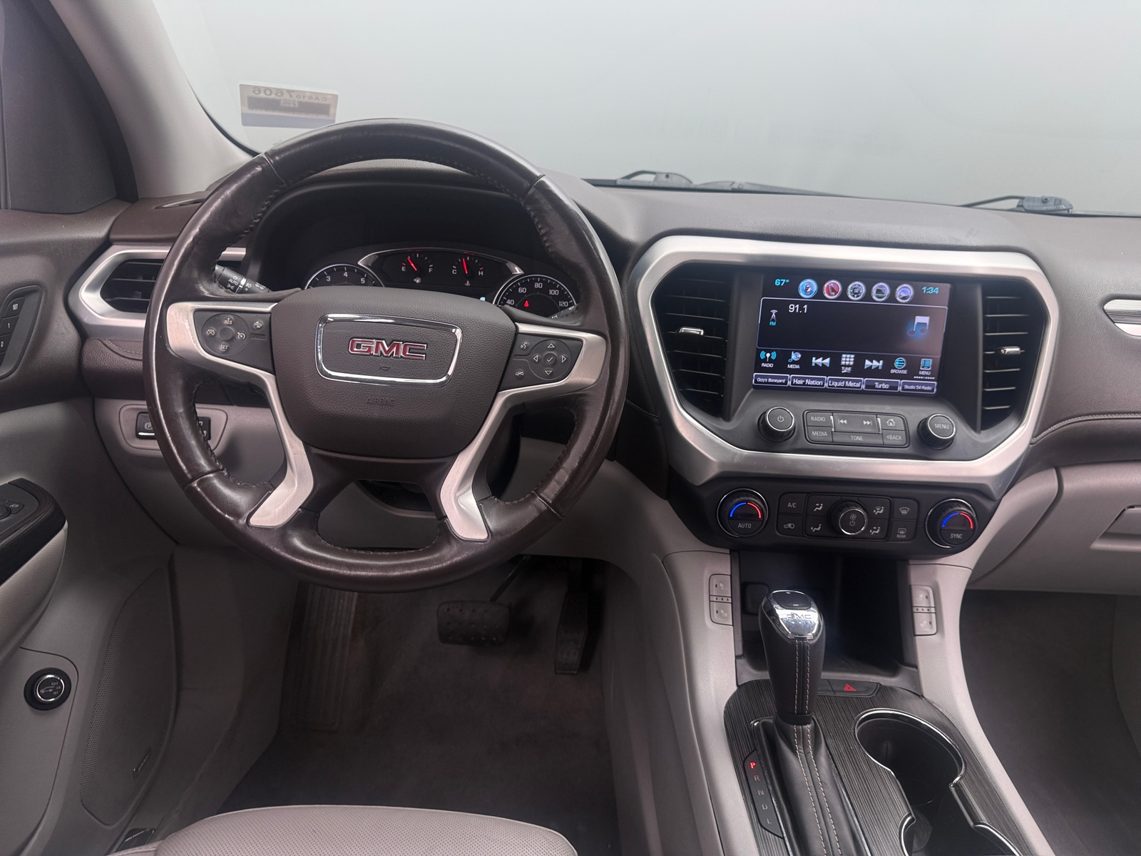 Thumbnail: 2017 GMC Acadia - 4