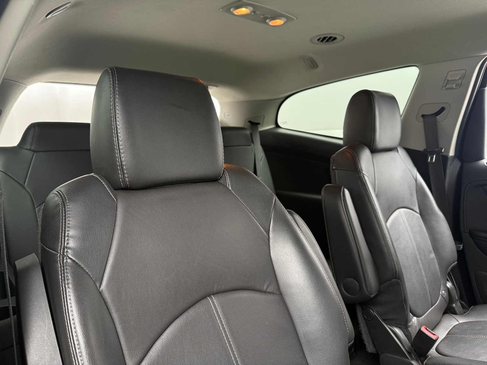 Thumbnail: 2017 Chevrolet Traverse - 5