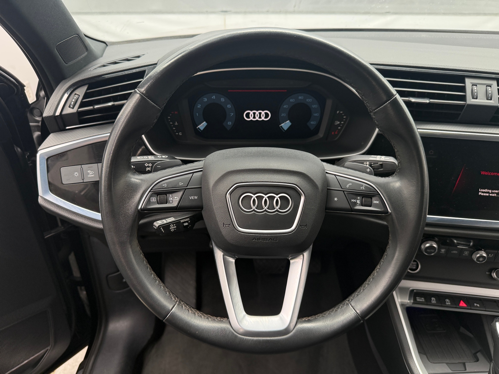Thumbnail: 2023 Audi Q3 - 4