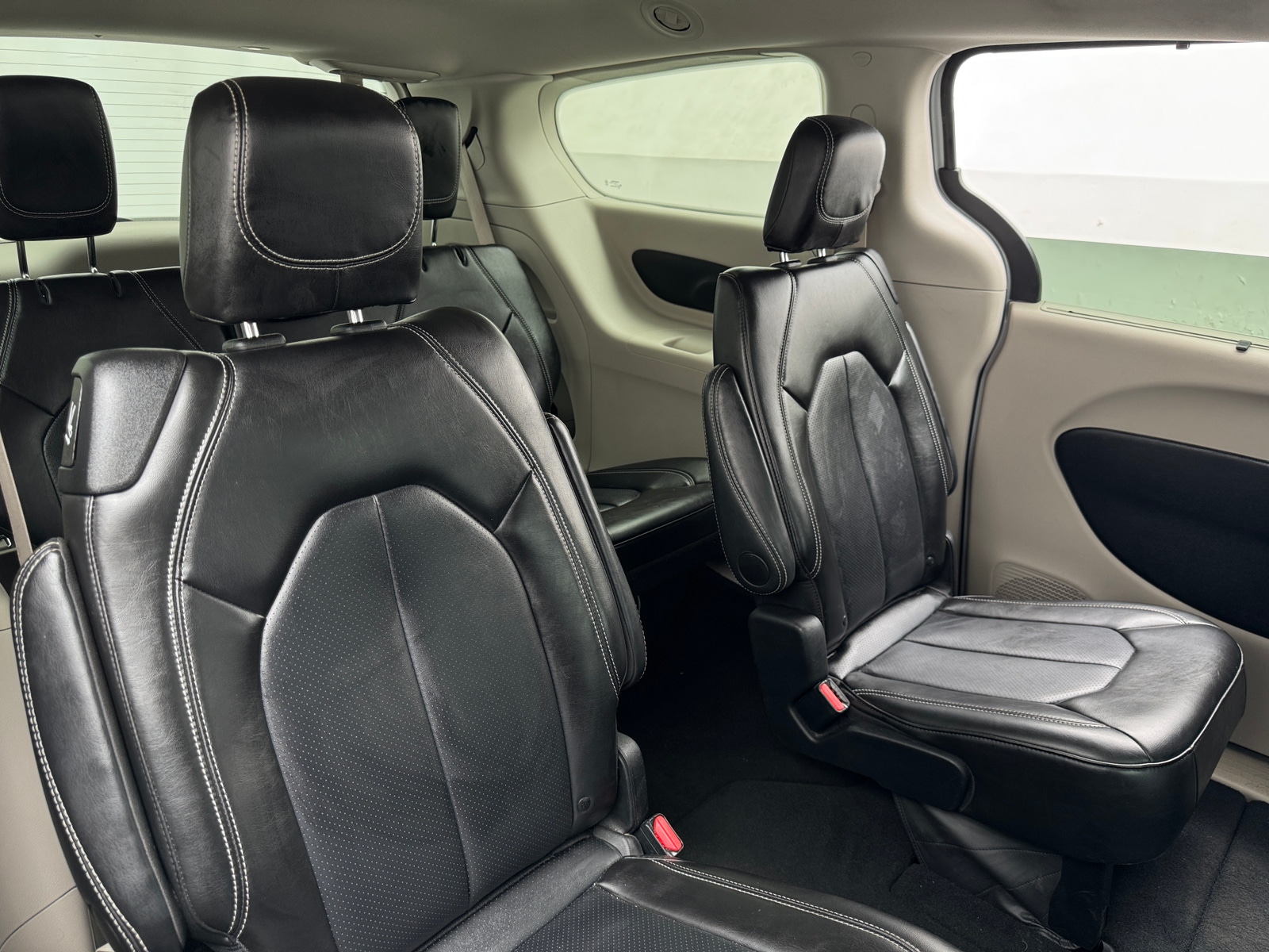 Thumbnail: 2024 Chrysler Pacifica - 5