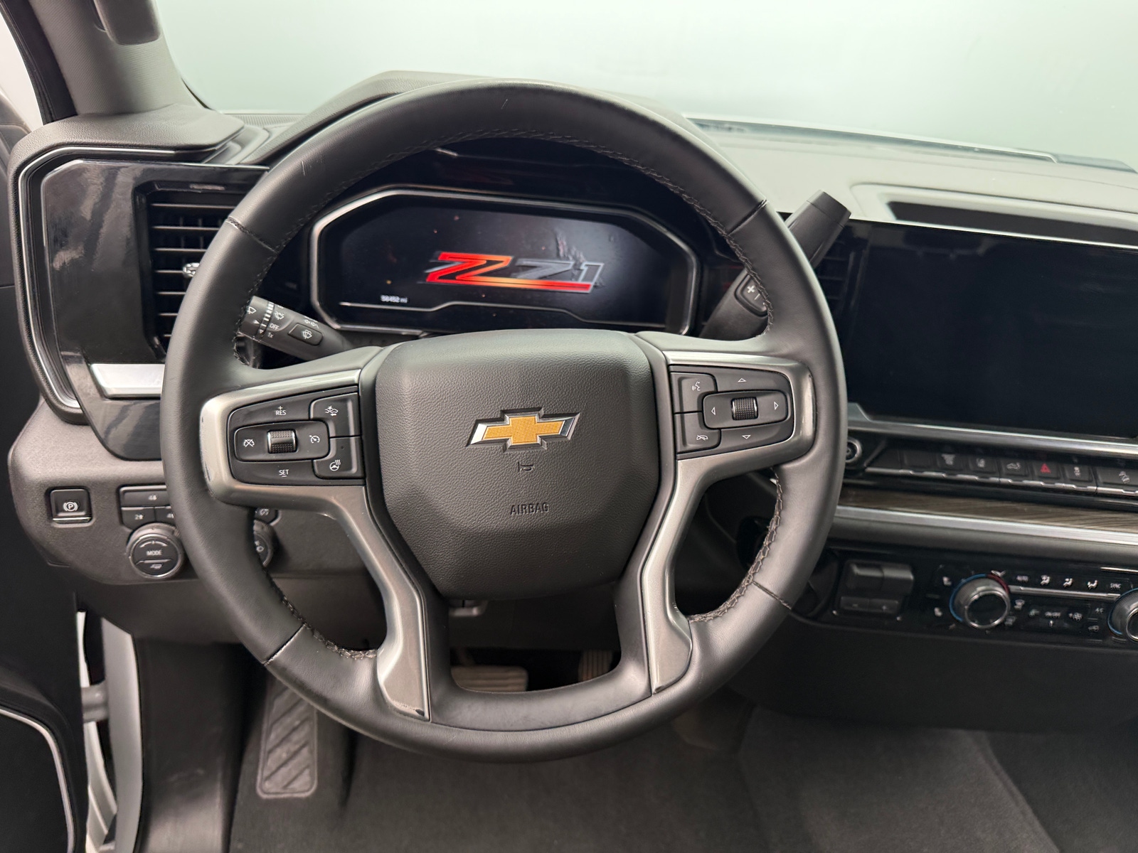 Thumbnail: 2025 Chevrolet Silverado 2500 - 5