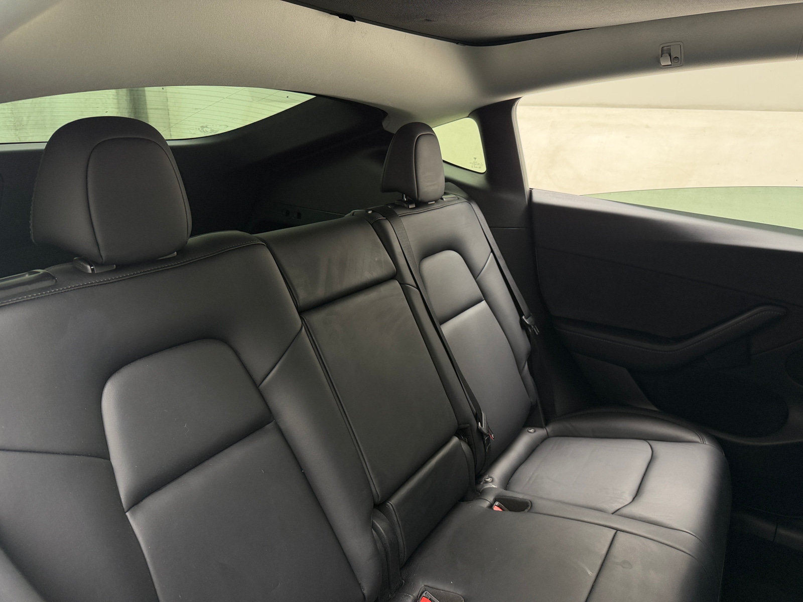 Thumbnail: 2022 Tesla Model Y - 5