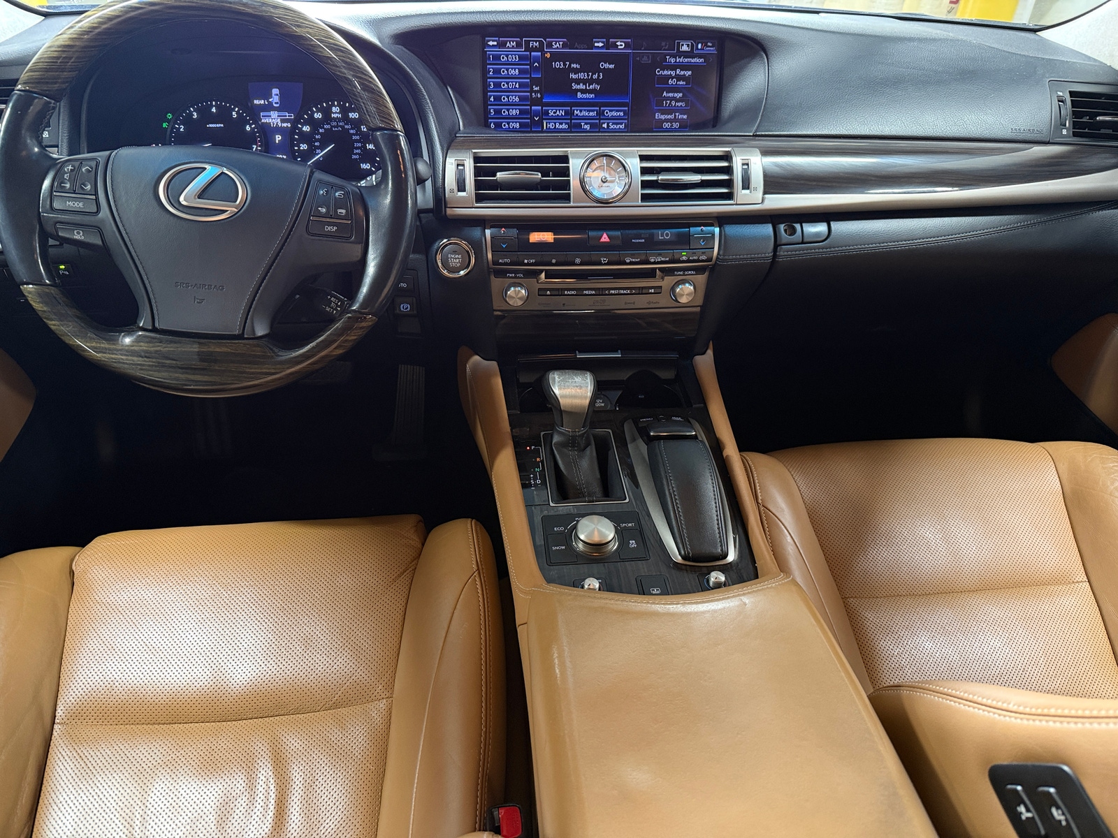 Thumbnail: 2013 Lexus LS - 2