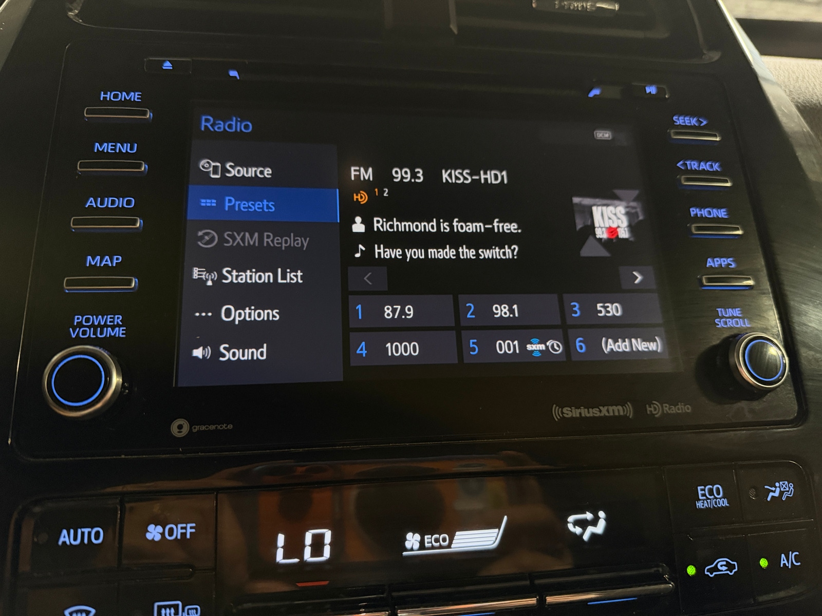 Thumbnail: 2020 Toyota Prius Prime - 4