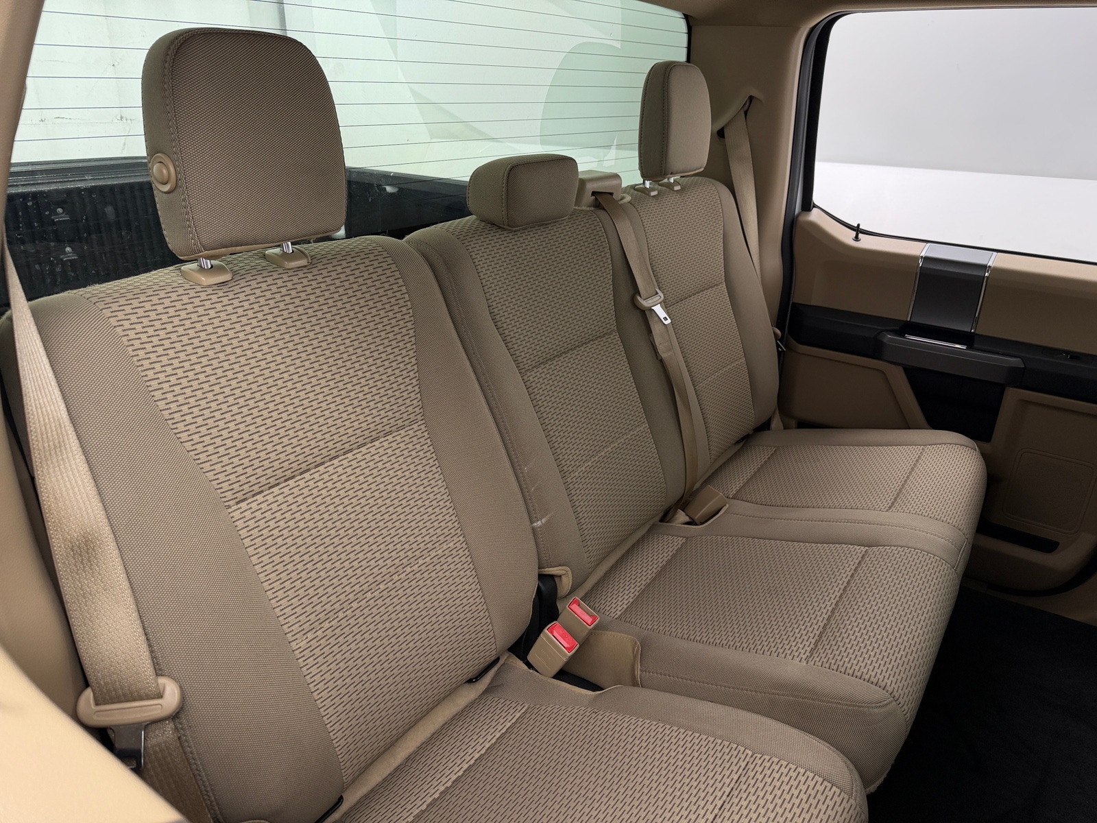 Thumbnail: 2018 Ford Econoline - 6