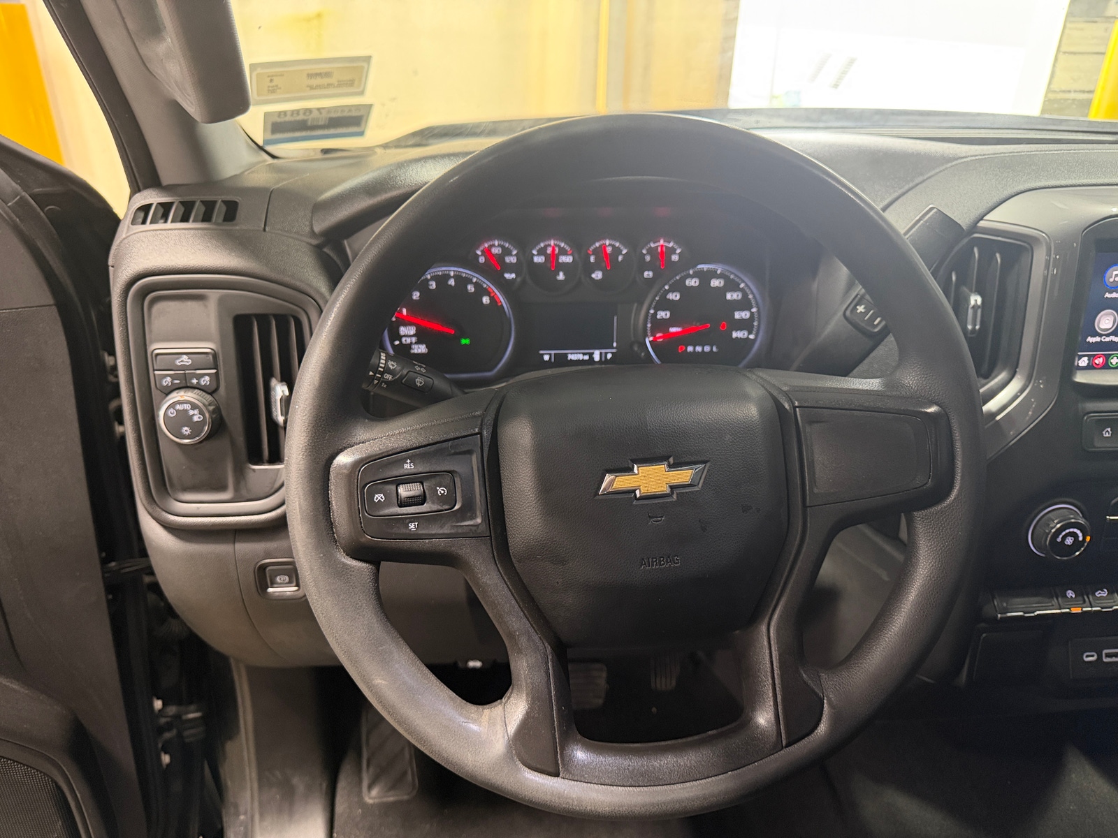 Thumbnail: 2021 Chevrolet Silverado 1500 - 5