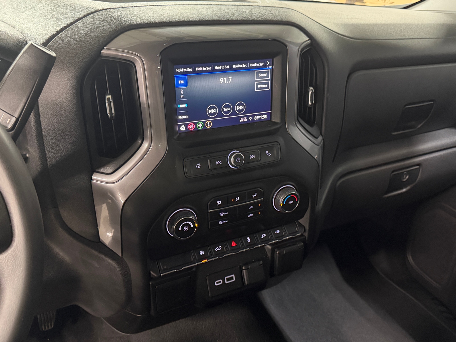 Thumbnail: 2021 Chevrolet Silverado 1500 - 4