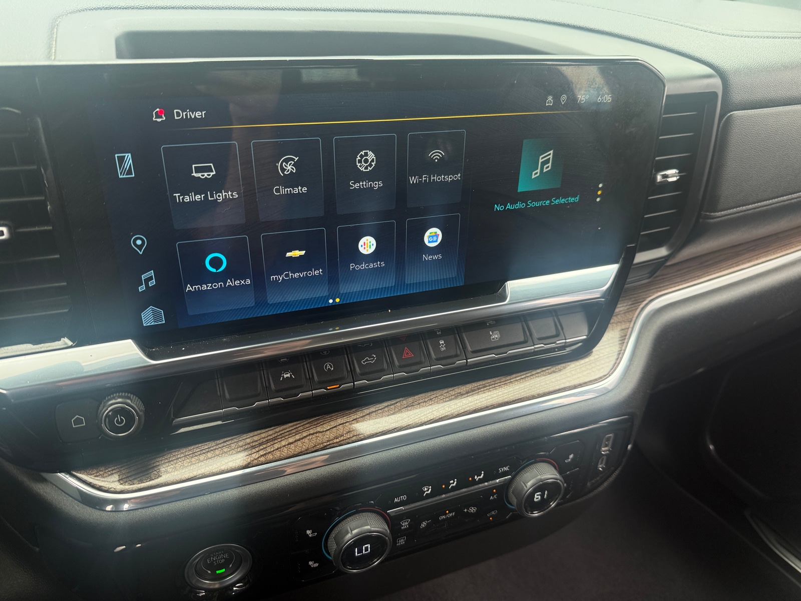 Thumbnail: 2024 Chevrolet Silverado 1500 - 4