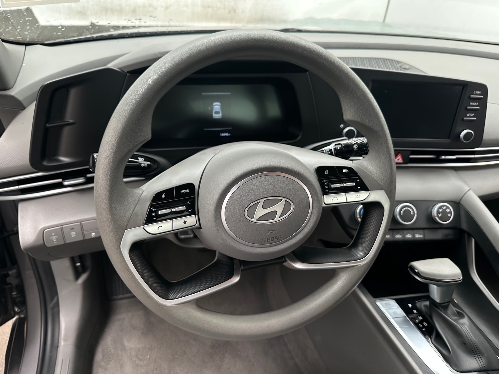 Thumbnail: 2024 Hyundai Elantra - 5