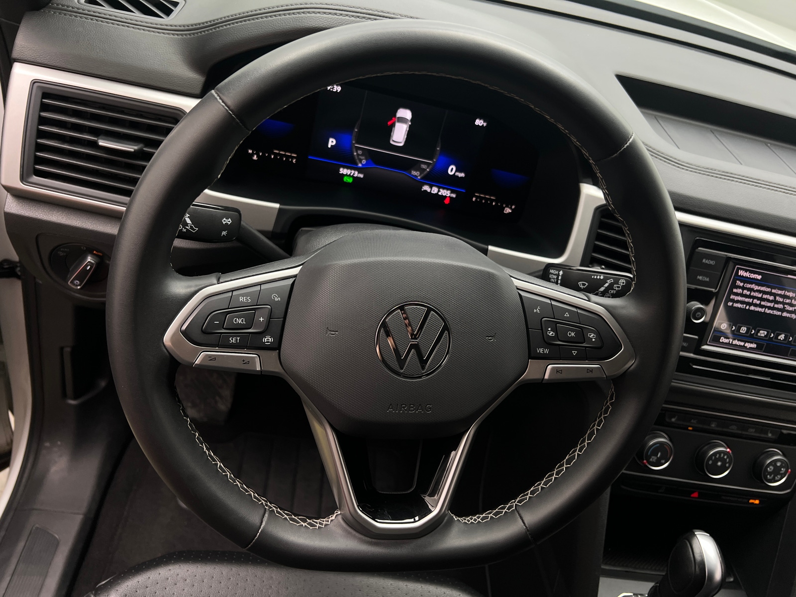 Thumbnail: 2022 Volkswagen Atlas - 4