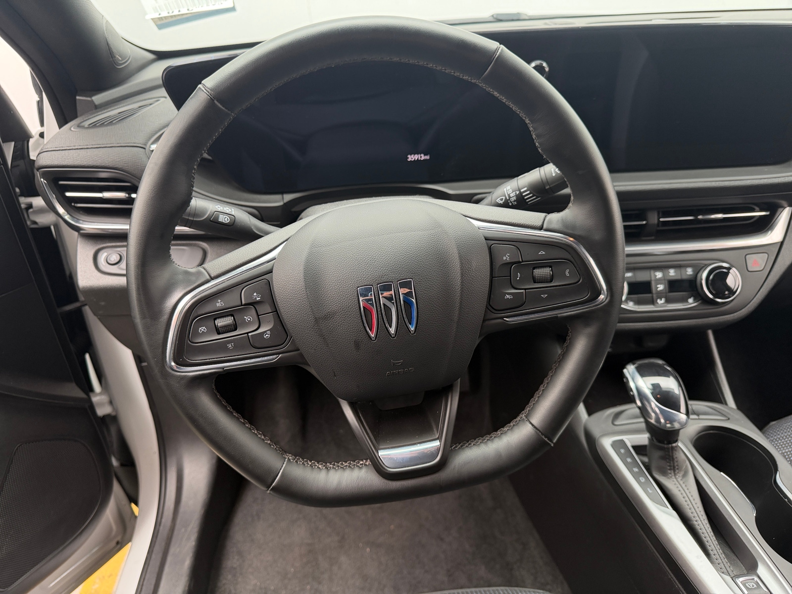 Thumbnail: 2024 Buick Envista - 4