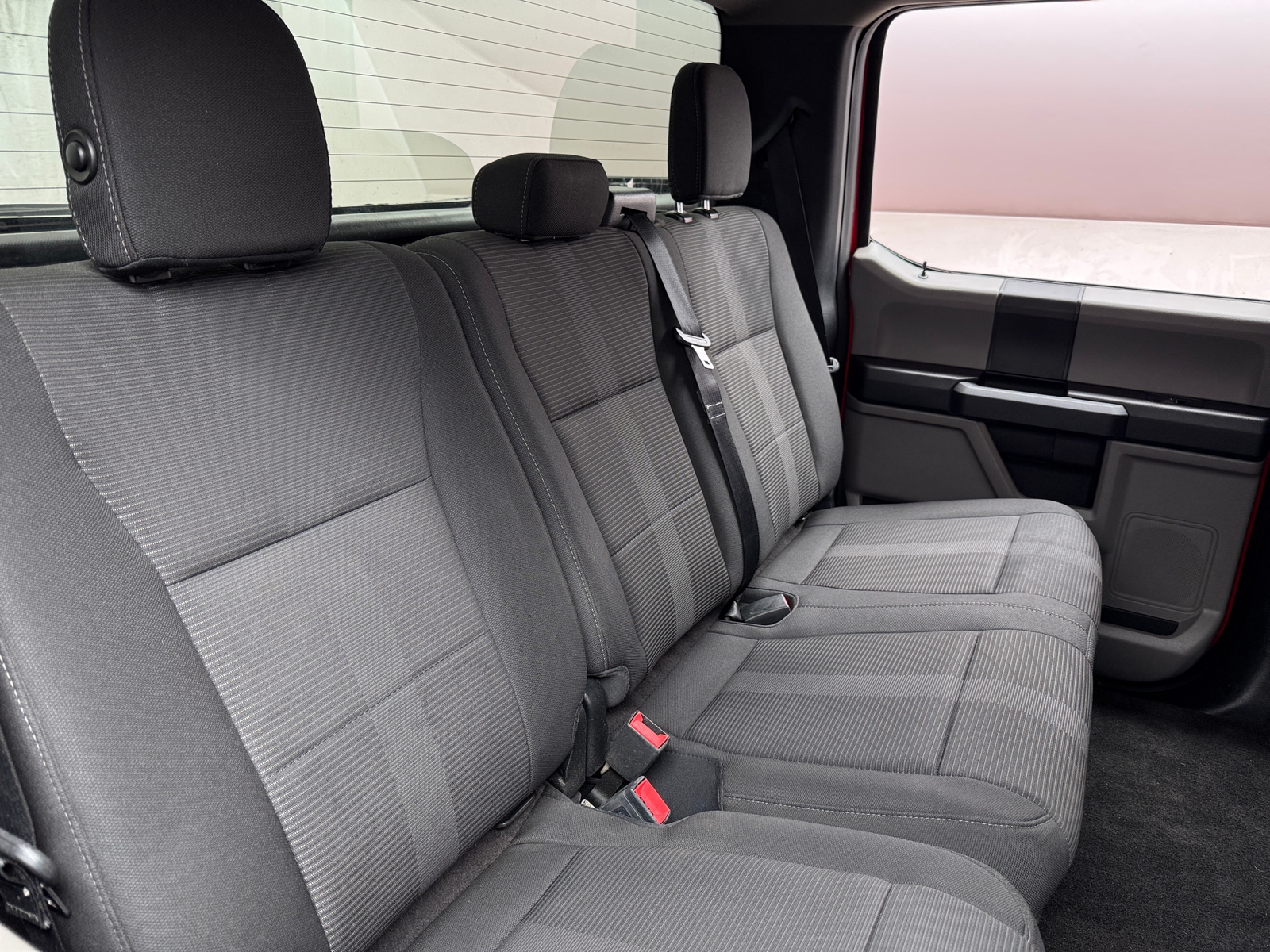Thumbnail: 2018 Ford Econoline - 6