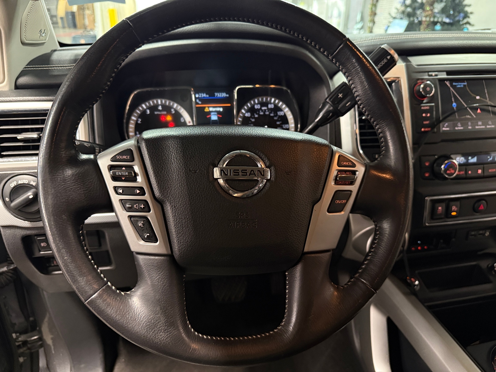 Thumbnail: 2019 Nissan Titan - 4