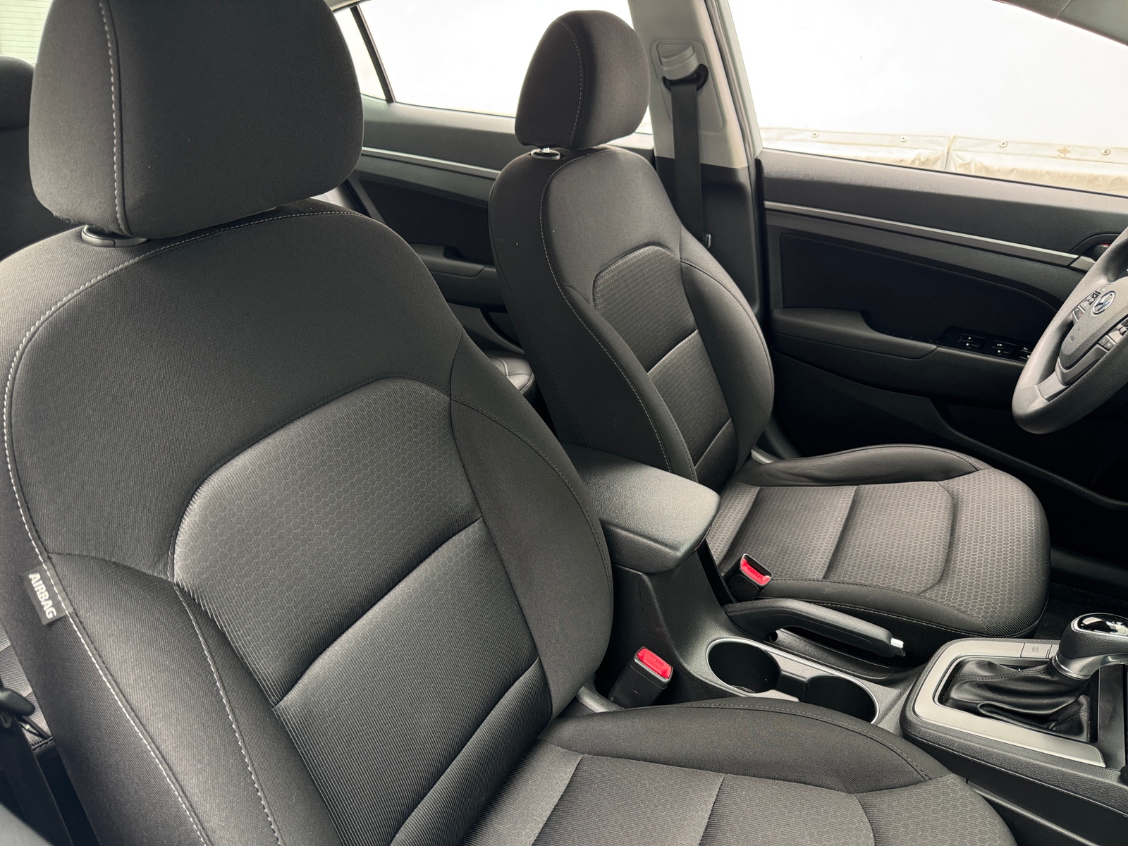 Thumbnail: 2018 Hyundai Elantra - 2
