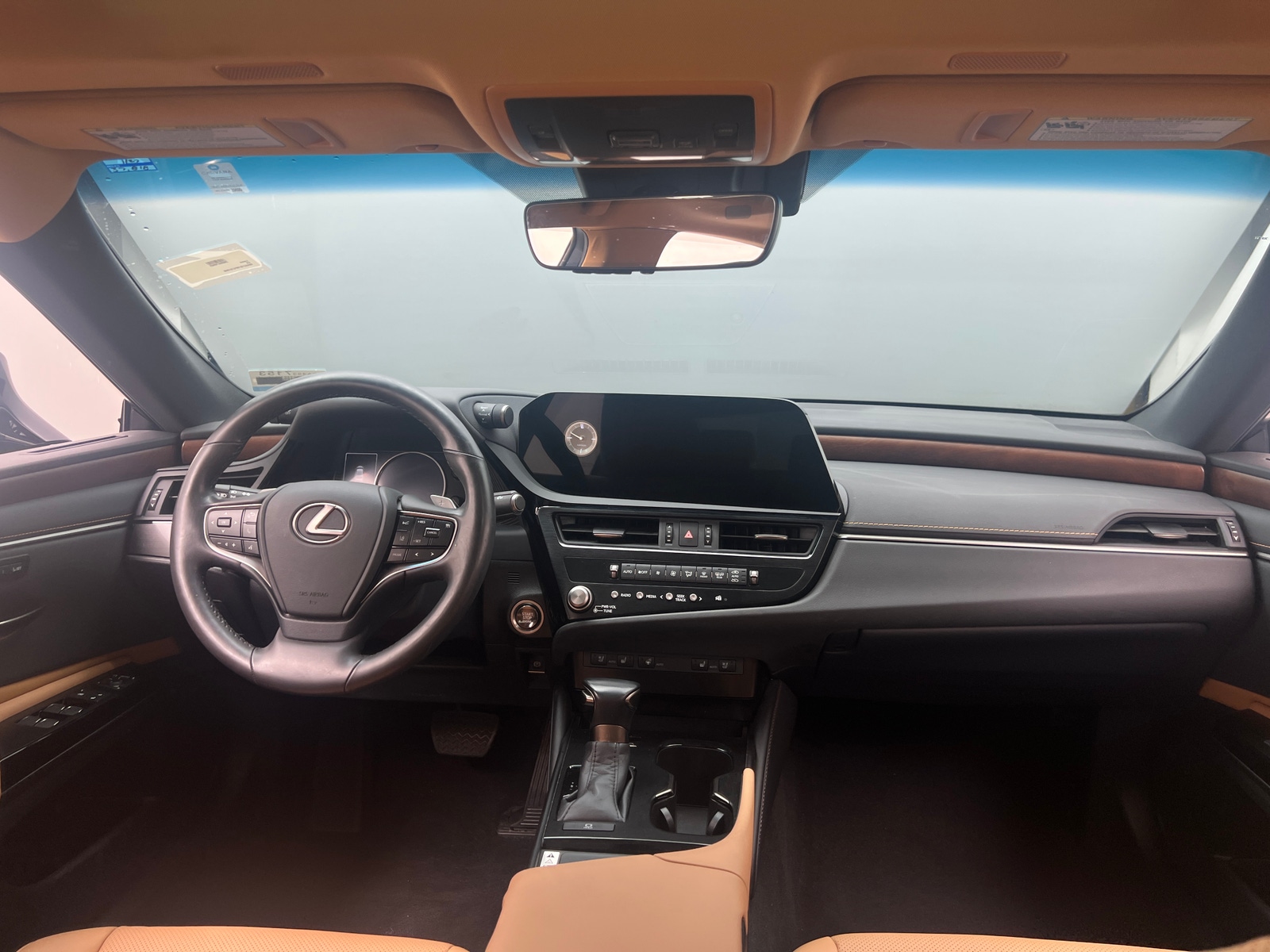 Thumbnail: 2023 Lexus ES - 2