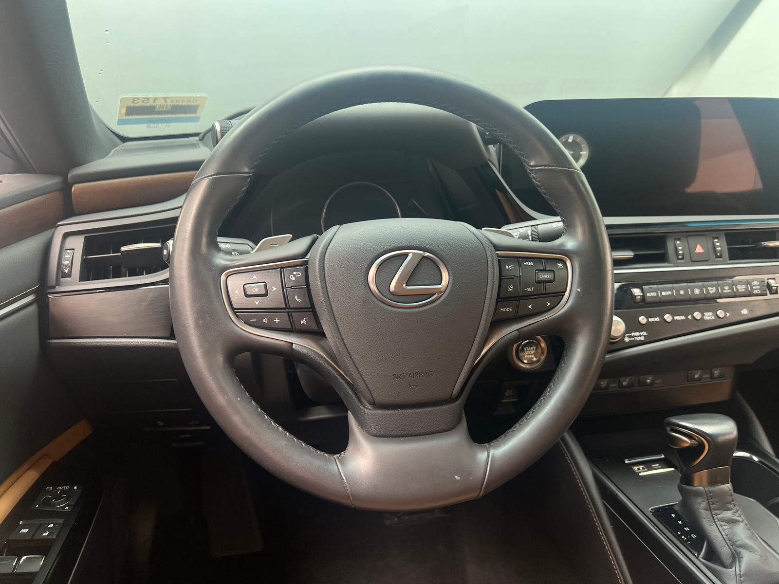 Thumbnail: 2023 Lexus ES - 4