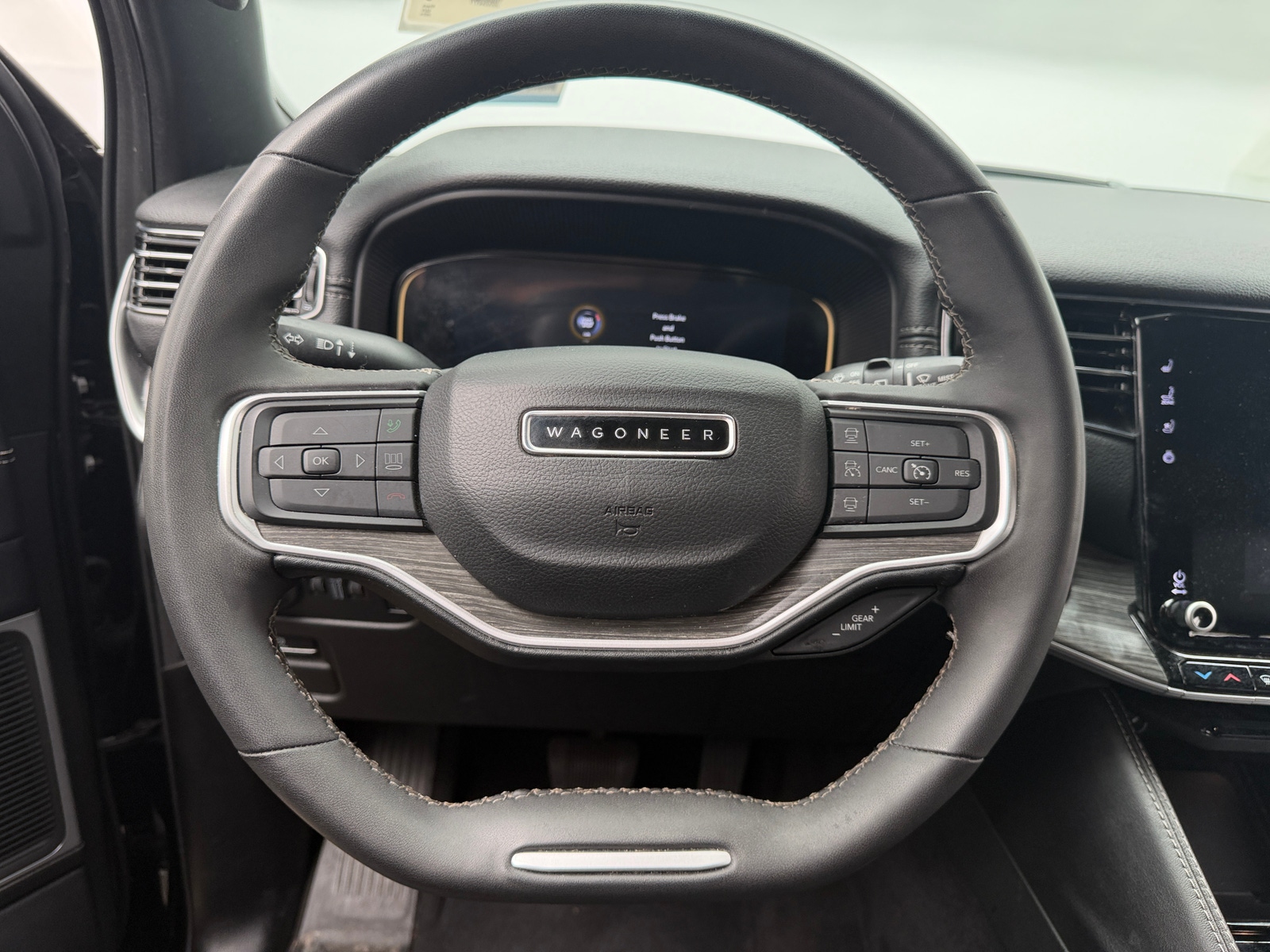Thumbnail: 2024 Jeep Wagoneer - 4