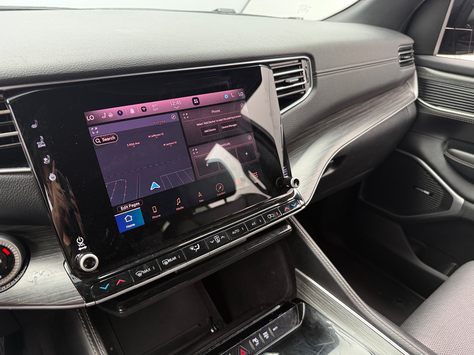 Thumbnail: 2024 Jeep Wagoneer - 3