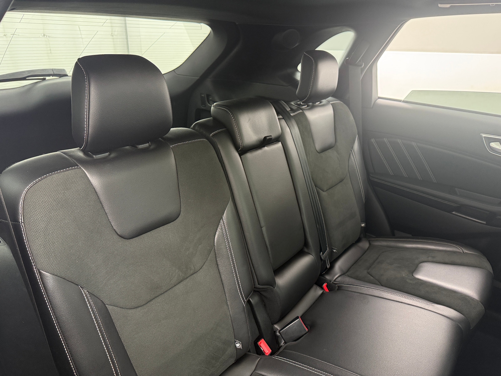 Thumbnail: 2021 Ford Edge - 5