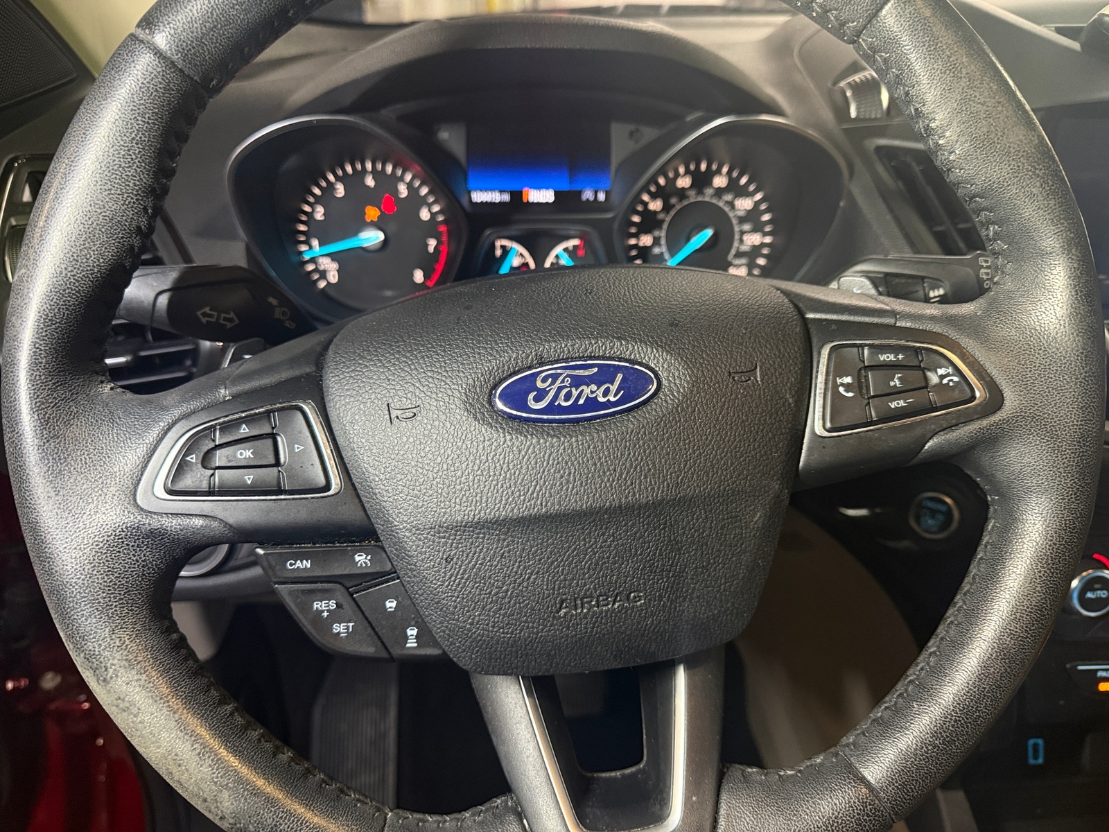 Thumbnail: 2017 Ford Escape - 4
