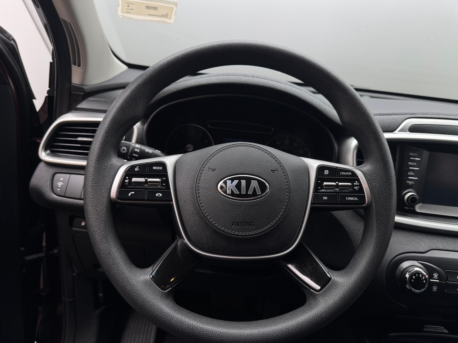 Thumbnail: 2020 Kia Sorento - 5