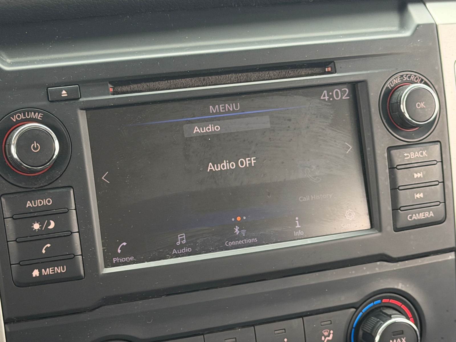 Thumbnail: 2019 Nissan Titan - 4