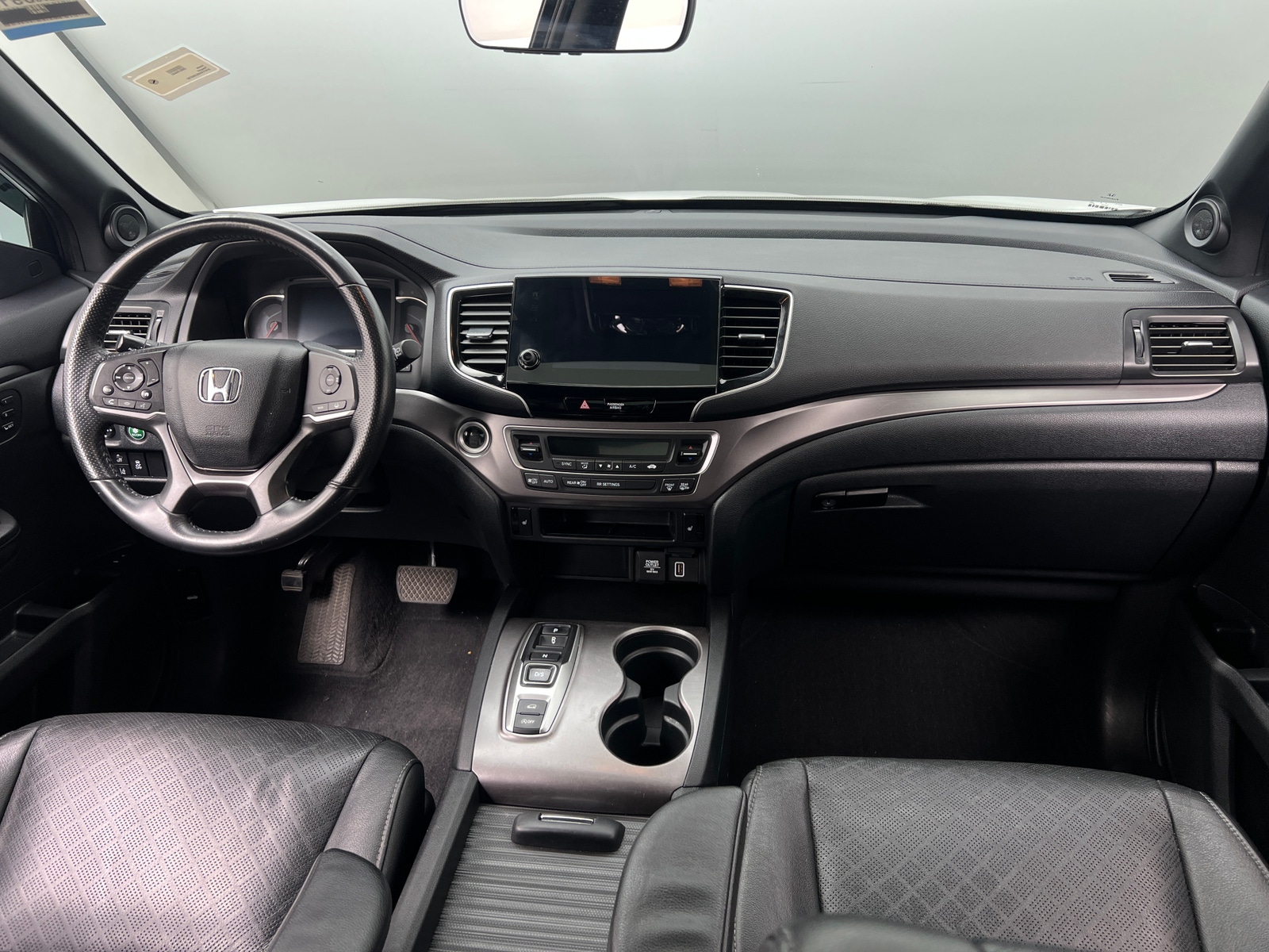 Thumbnail: 2020 Honda Passport - 2