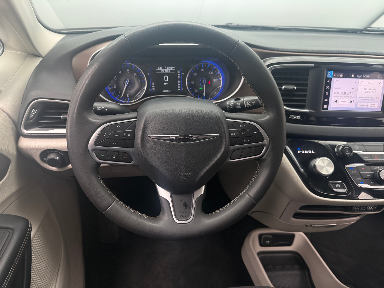 Thumbnail: 2024 Chrysler Voyager - 5