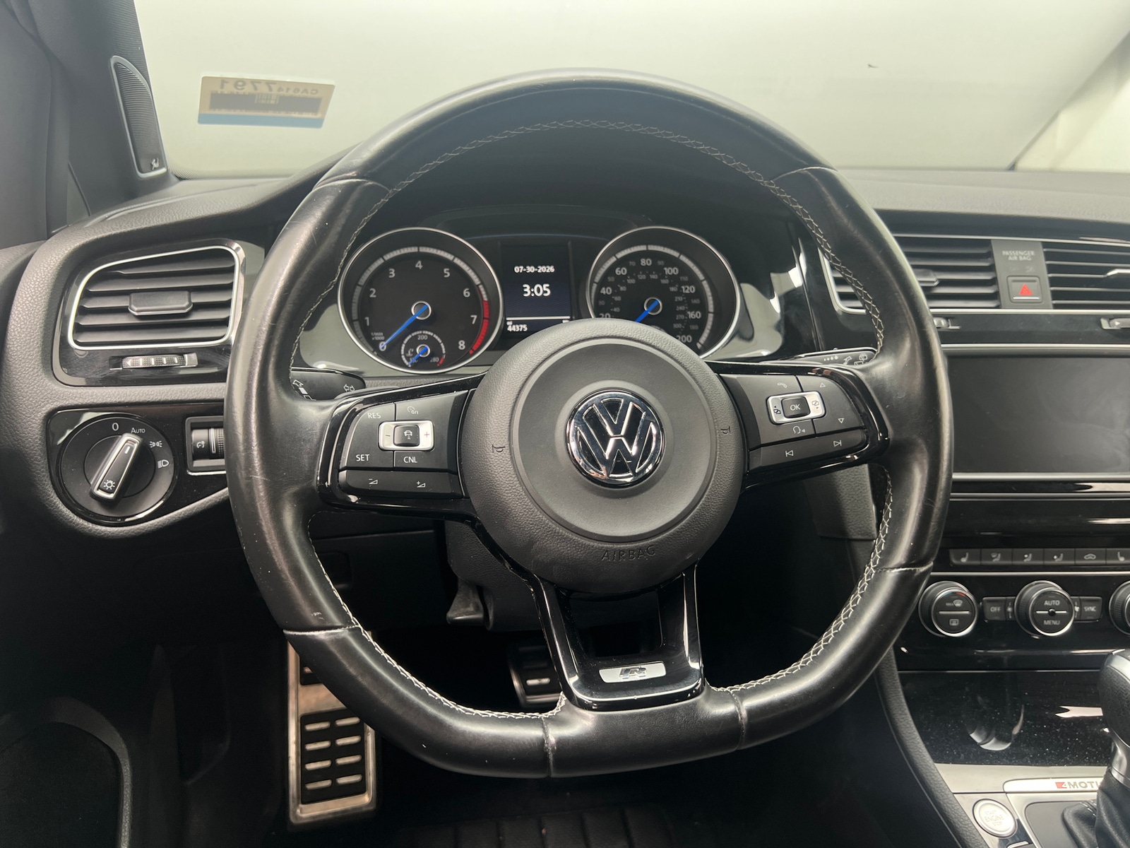 Thumbnail: 2016 Volkswagen Golf - 4