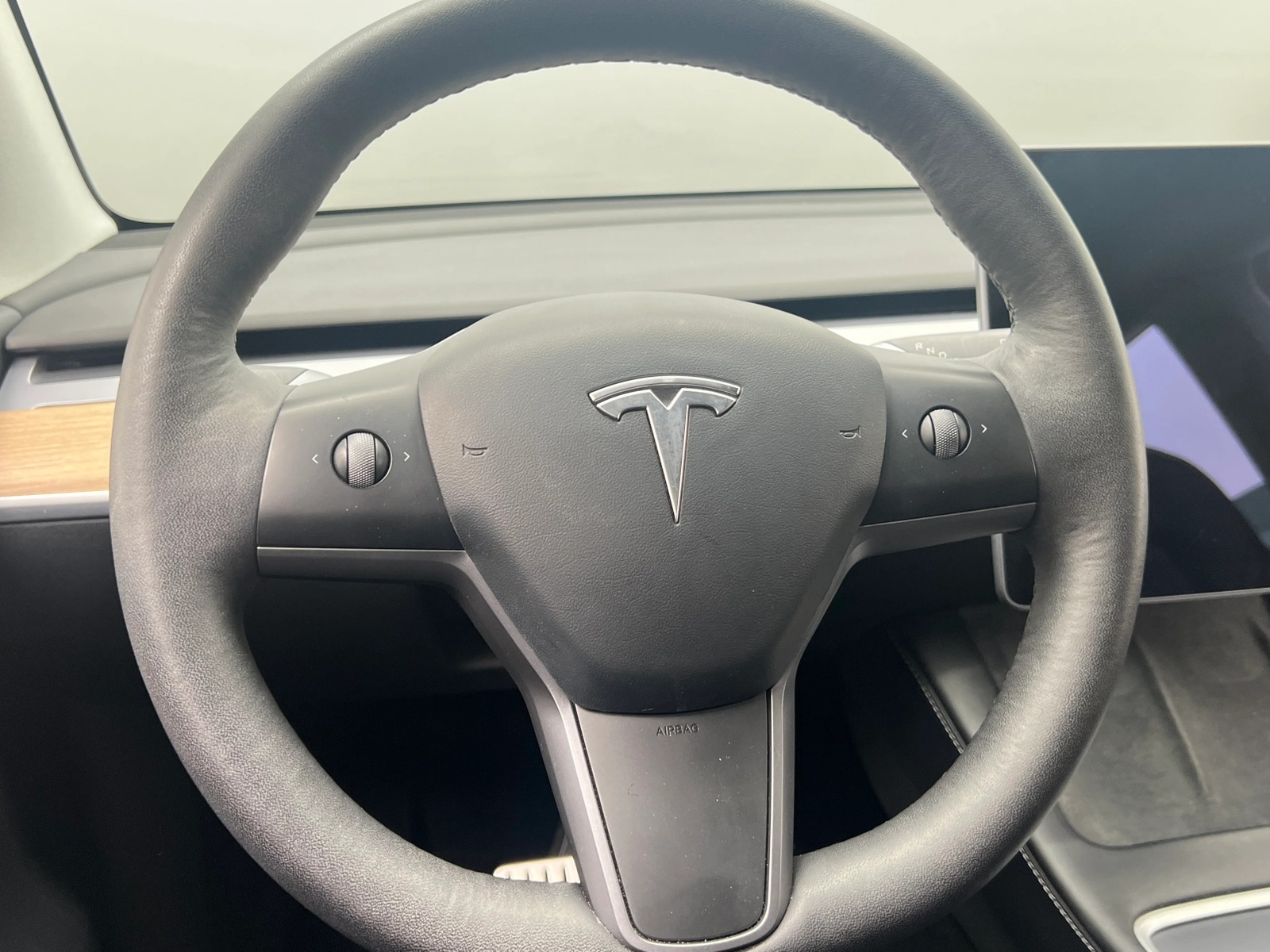 Thumbnail: 2022 Tesla Model Y - 4