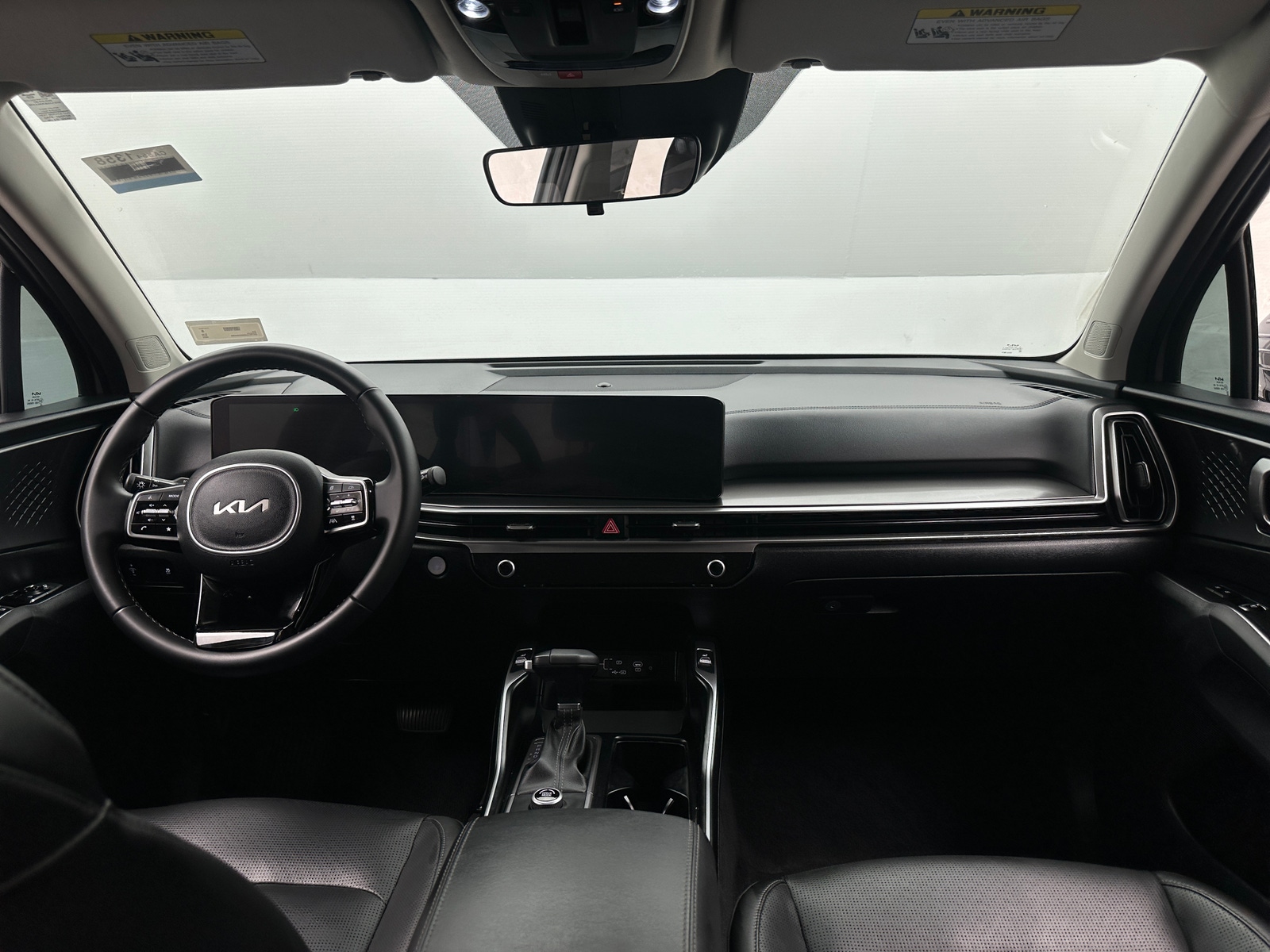 Thumbnail: 2025 Kia Sorento - 2
