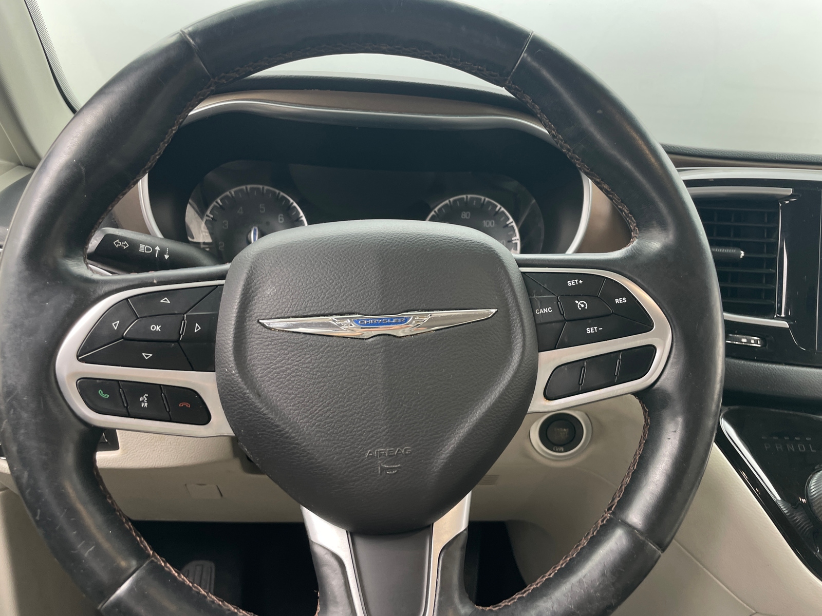 Thumbnail: 2018 Chrysler Pacifica - 4