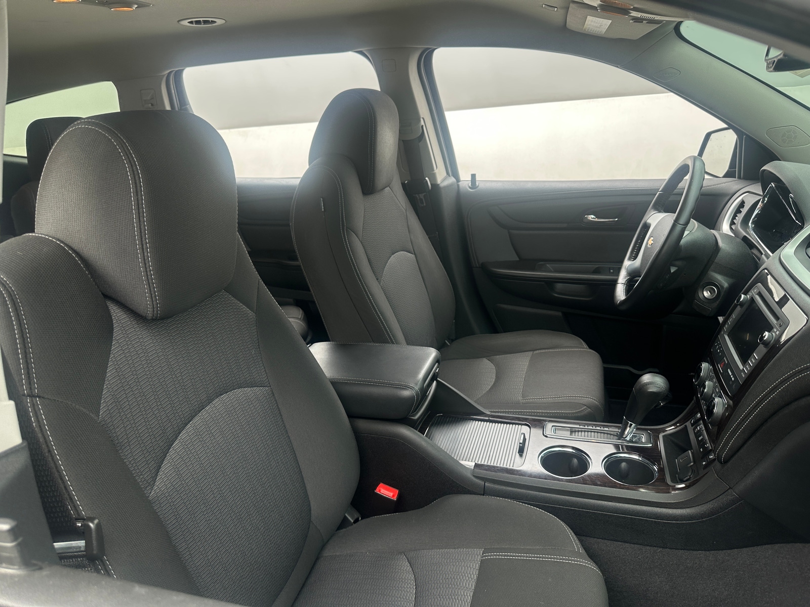 Thumbnail: 2017 Chevrolet Traverse - 2