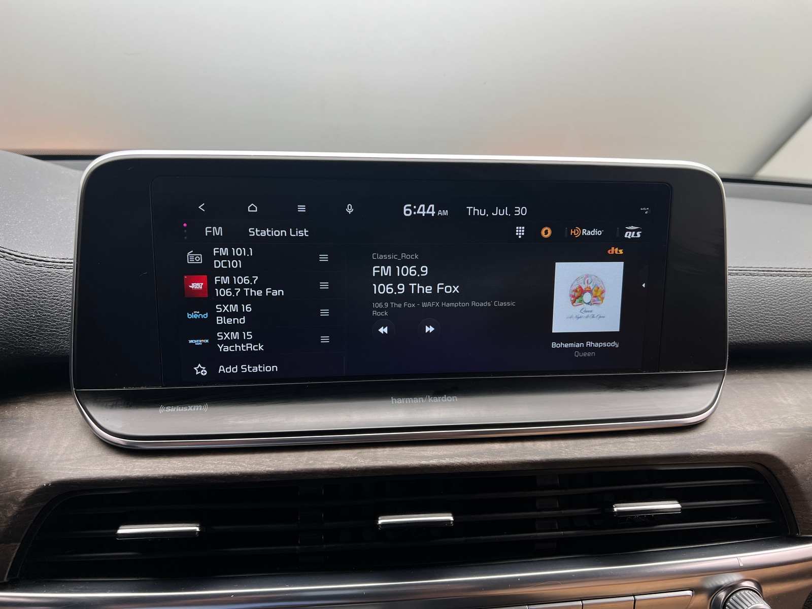 Thumbnail: 2022 Kia Telluride - 3