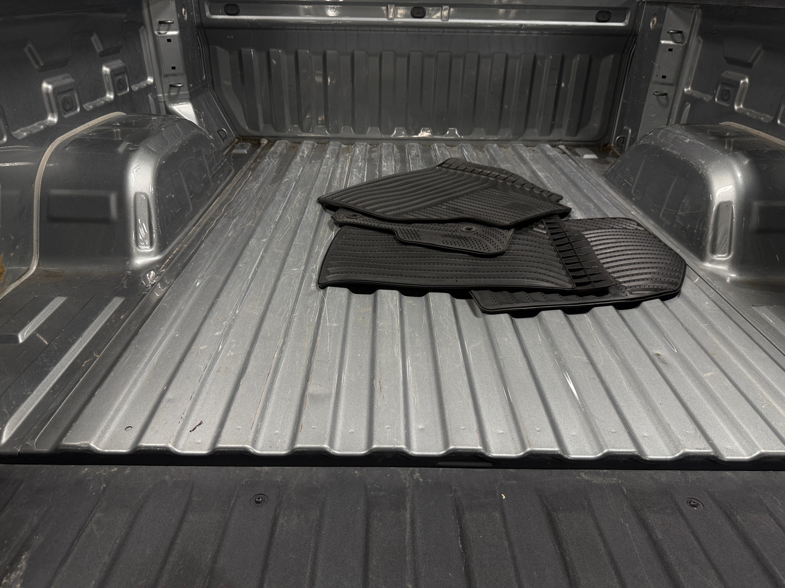 Thumbnail: 2025 Chevrolet Silverado 1500 - 7