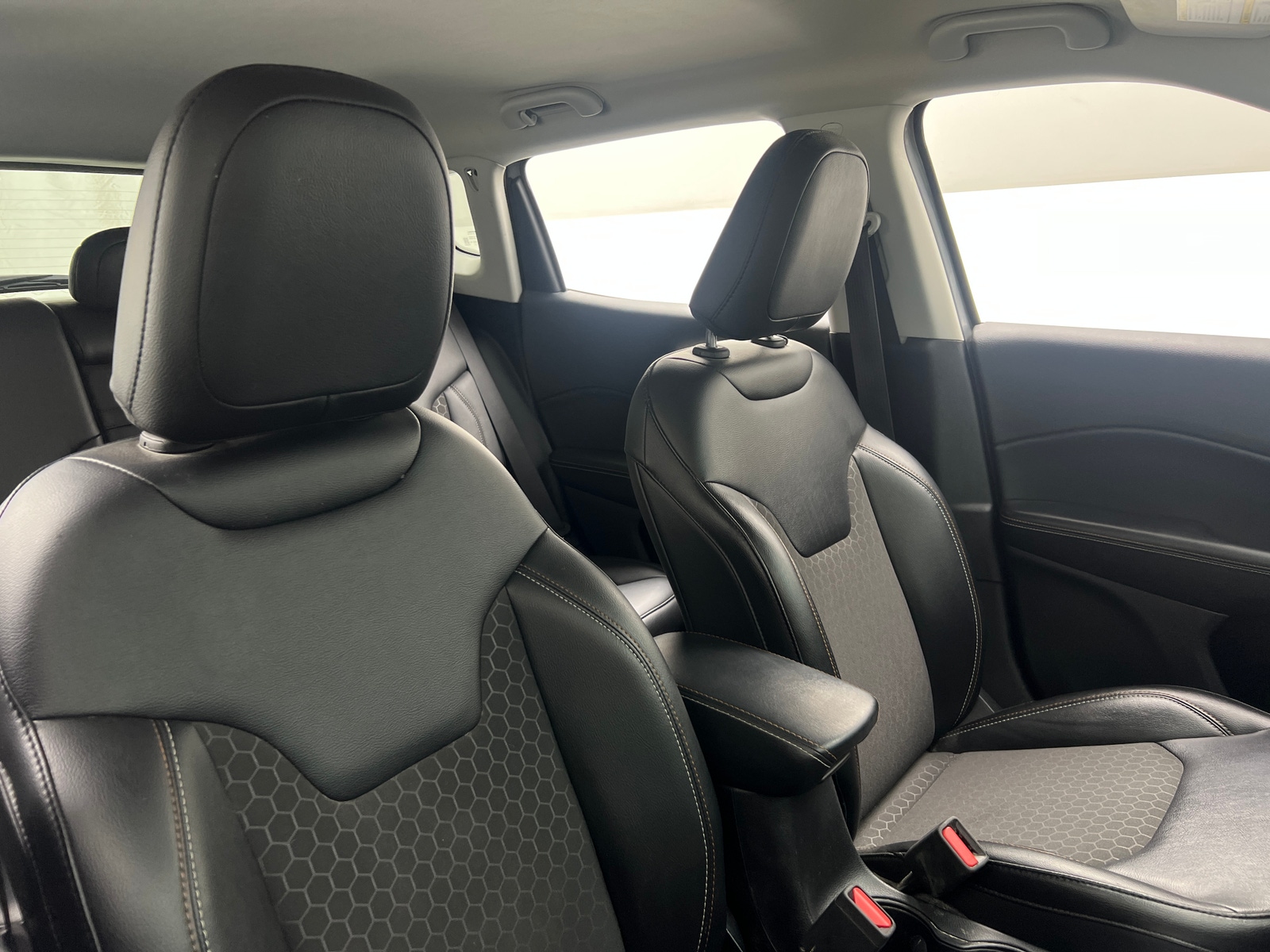 Thumbnail: 2019 Jeep Compass - 2