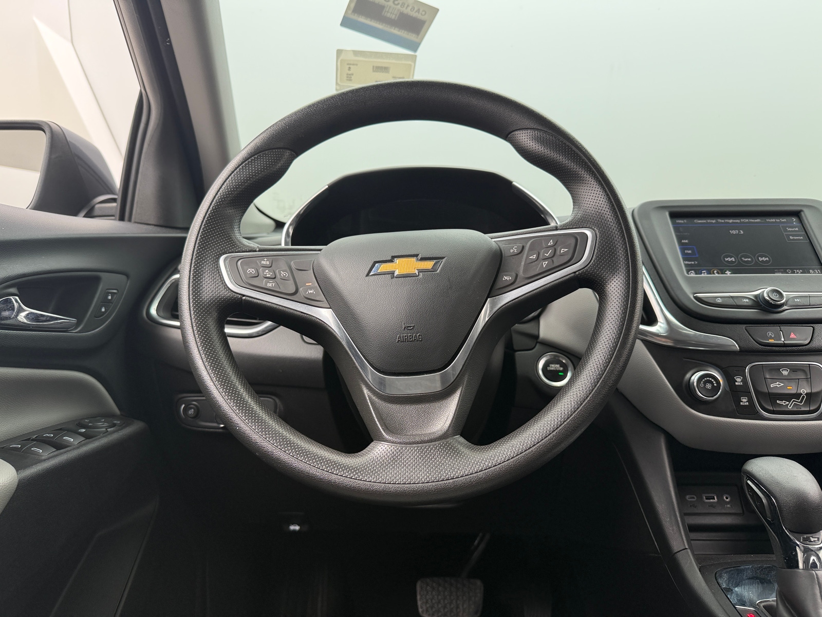 Thumbnail: 2022 Chevrolet Equinox - 5