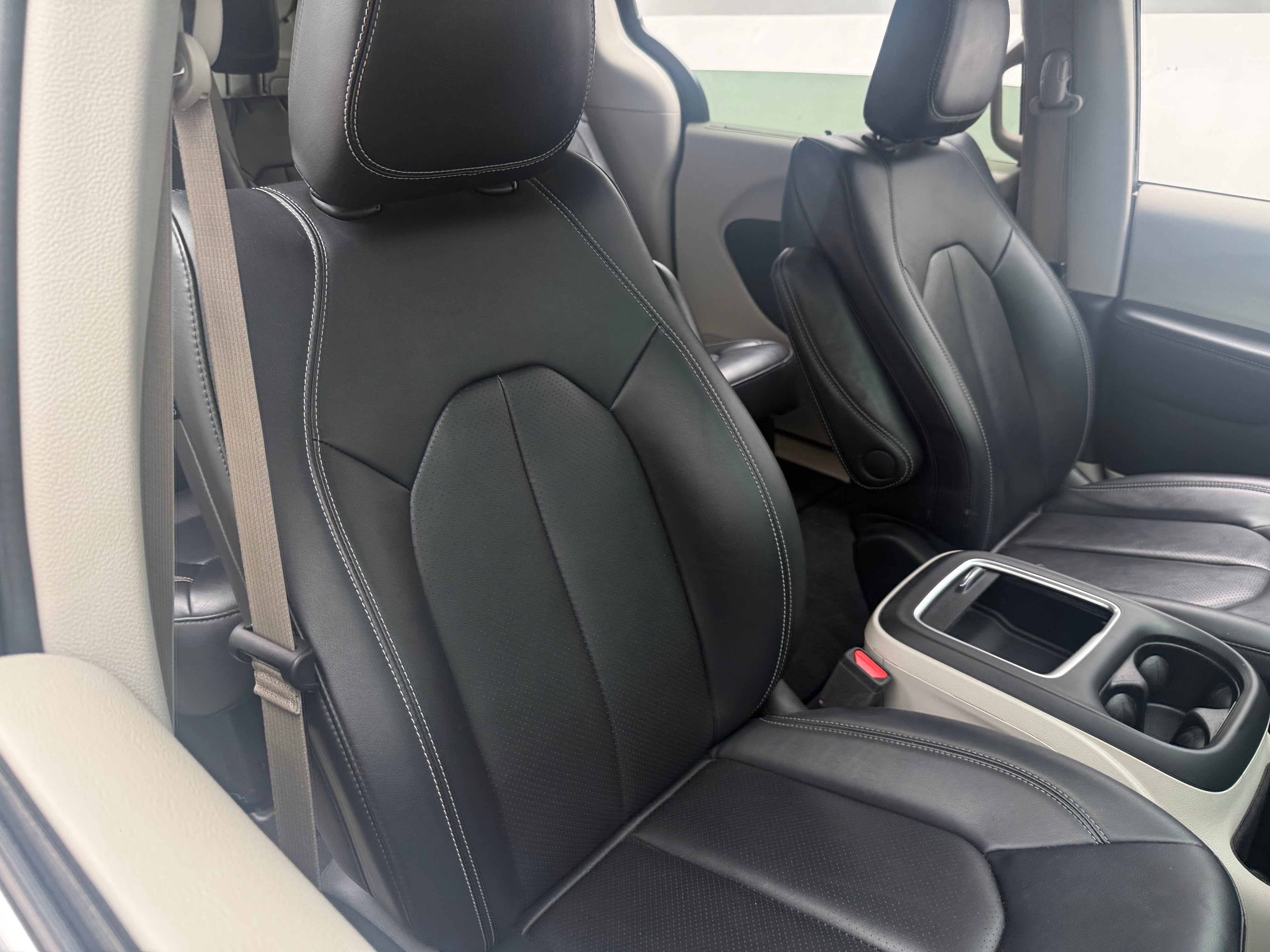 2024 Chrysler Pacifica